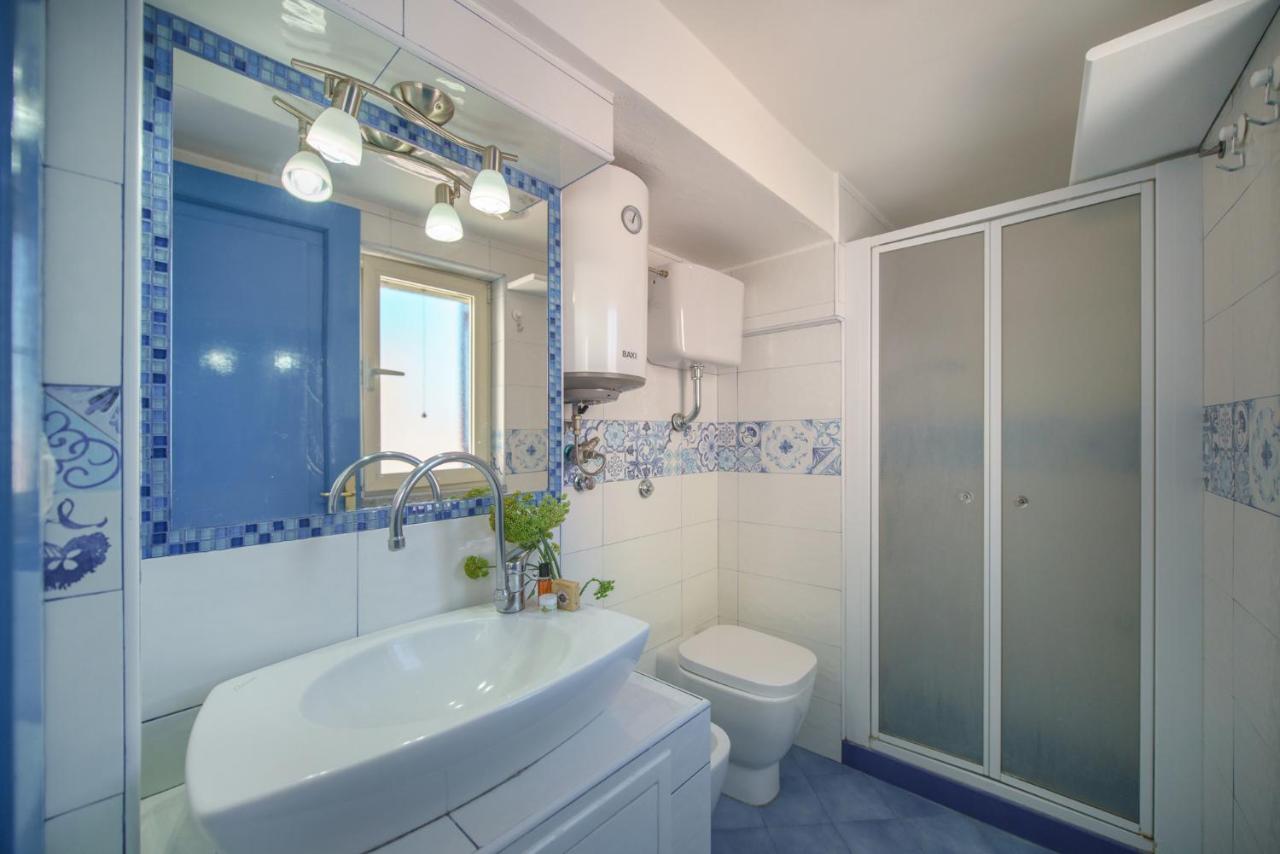 Corricella Sea Window - Gioia Apartments Procida Extérieur photo